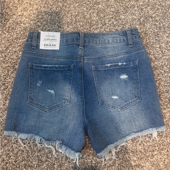 NWT ENJEAN SHORTS - Picture 2 of 4